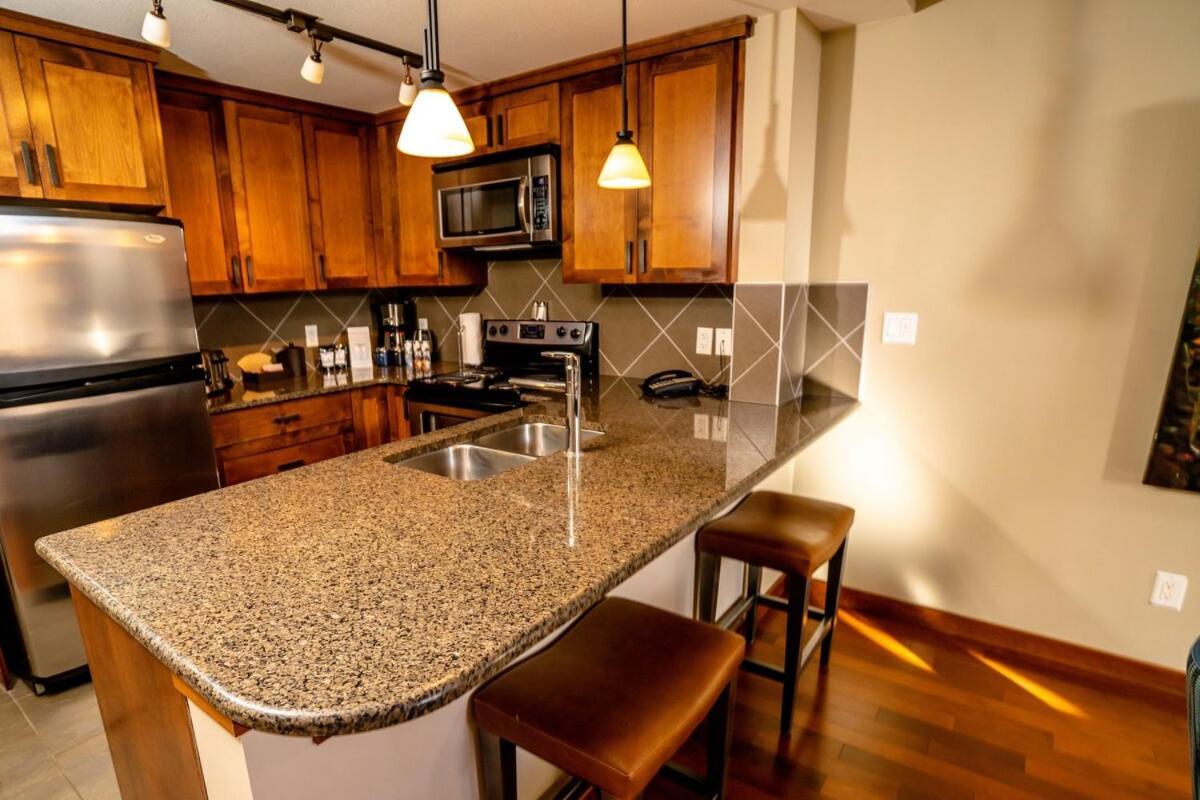 The Raven Suite At Stoneridge Mountain Resort Canmore Luaran gambar